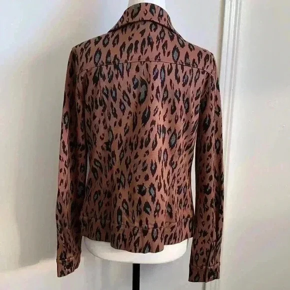 BNWT Yest Women’s Animal print Jacket/Shacket size 4 - Picture 3 of 6